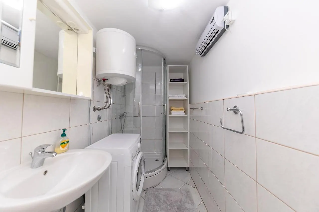 Happy Home Apartment Zadar