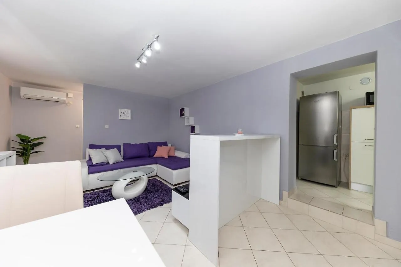 Happy Home Apartment Zadar Croatia